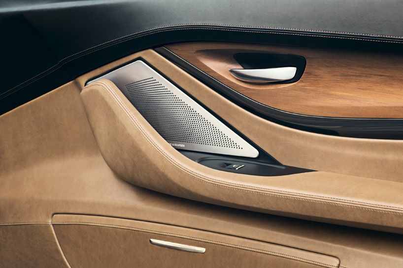 interior cuero marron detalle BMW