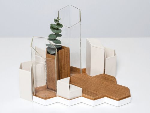 accesorio mesa grid diseñado valvanera arrieta exposicion madtastic!