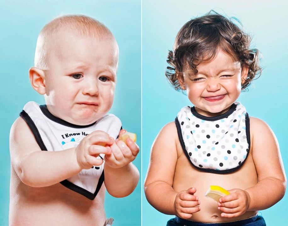 ¿Qué cara pone un niño la primera vez que prueba un limón?