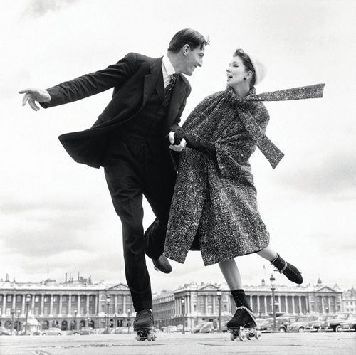 Suzy Parker with Robin Tattersall, dress by Dior, Place de la Co