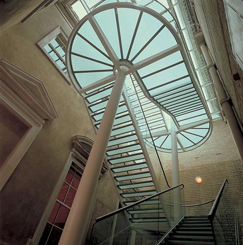 interior escalera royal academy of arts londres