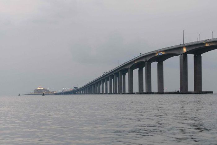 Inauguran el puente marítimo más largo del mundo en China