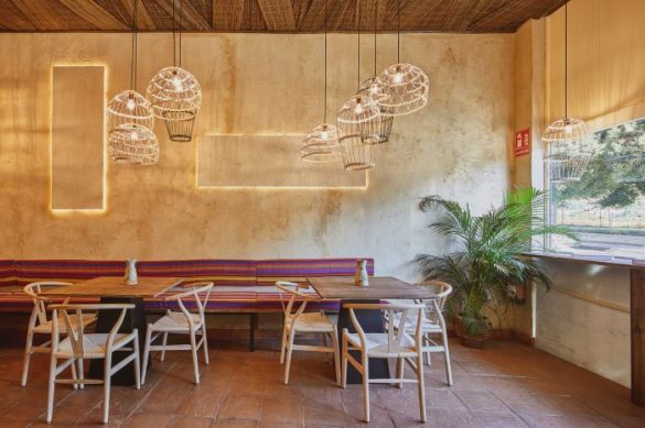 Interior Restaurante Quipu en Almería