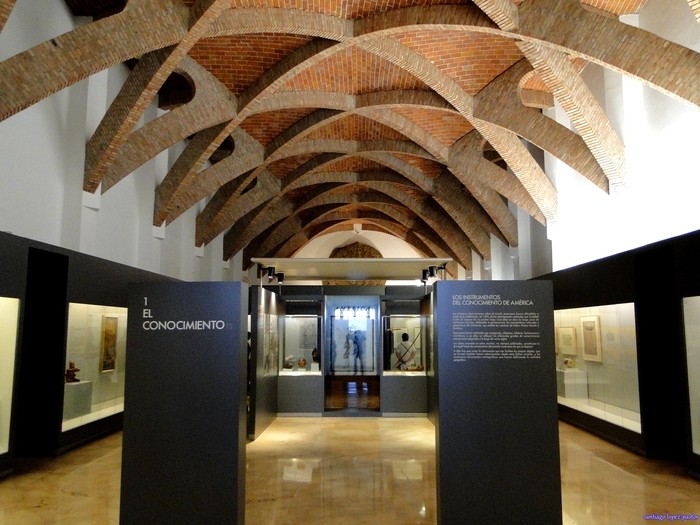 Cúpula interior del Museo de América en Madrid