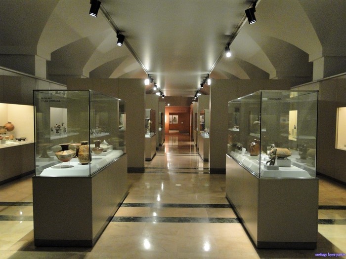 Sala interior del Museo de América en Madrid