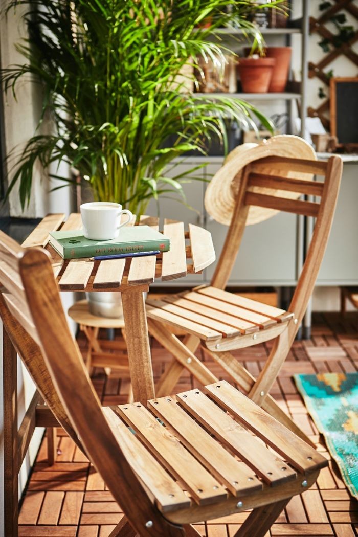 Silla para jardín de madera de IKEA