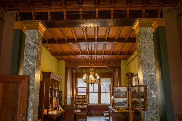 habitación interior Casa Autrique construida por Víctor Horta