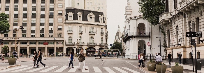 paso de peatones en Buenos Aires