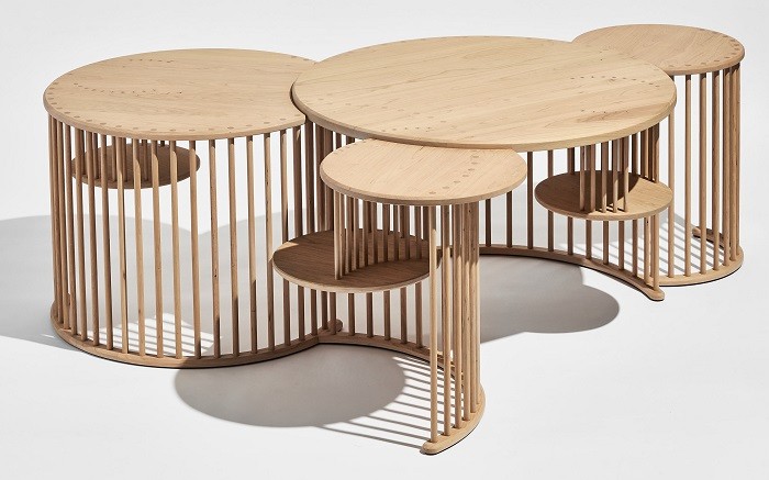 diseño de varias mesas circulares en una en madera
