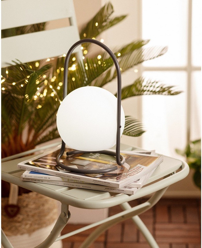 lámpara de mesa para regalar esta Navidad en Decowood