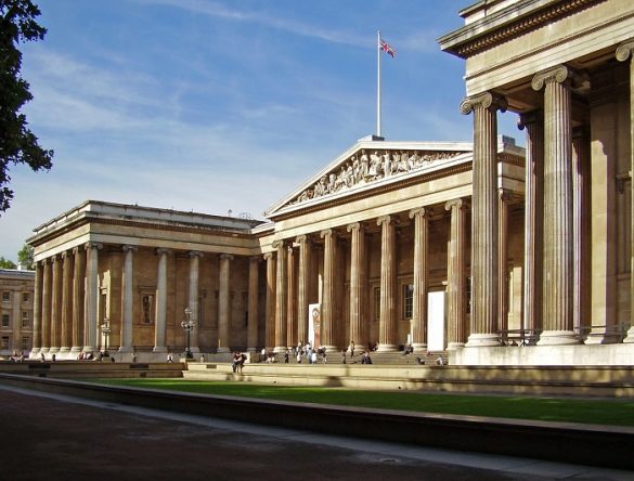 Fachada del museo británico