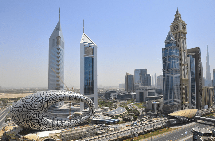 vista del Museo del Futuro en Dubái