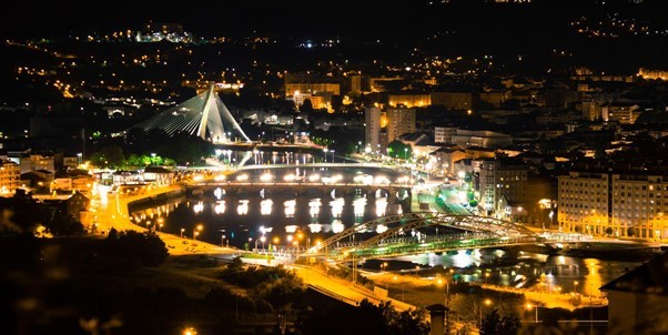 Pontevedra vista panorámica de noche
