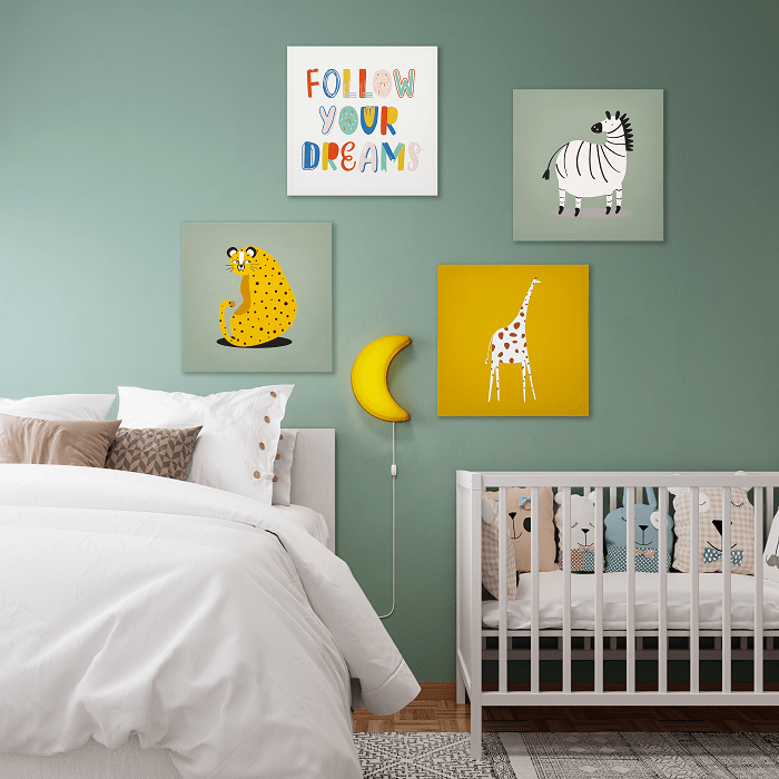 elementos decorativos en la pared de una habitación infantil