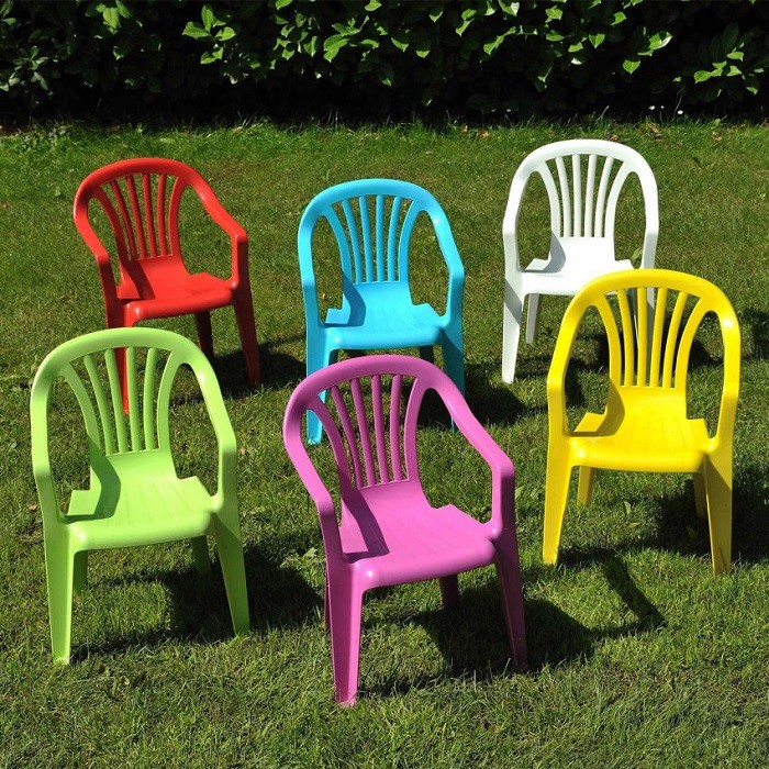 sillas de colores para niños