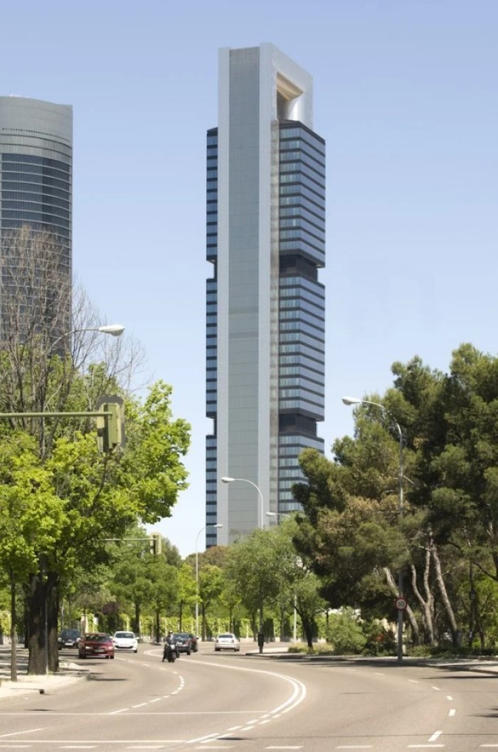 Norman Foster, el arquitecto de algunos de los edificios más "grandes" del mundo