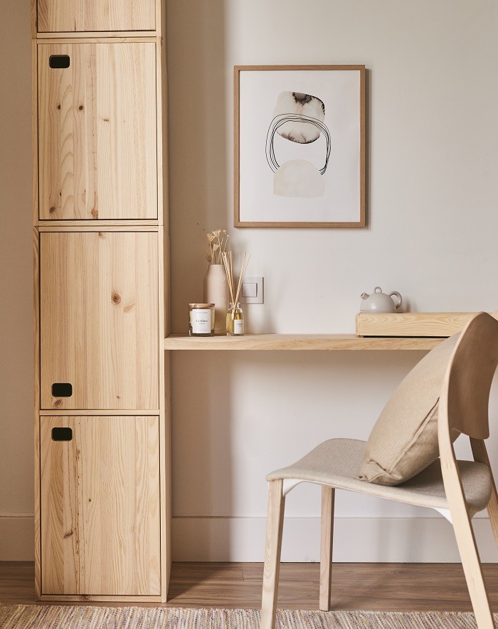 escritorio con armario de madera y silla de leroy merlin