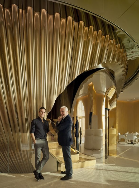 Arquitecto Manuel Clavel junto a chef Michelín Alain Ducasse