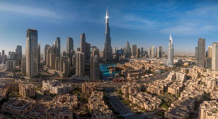 Vista aérea de Dubai con sus rascacielos
