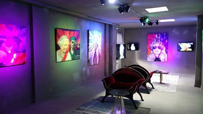 Galería privada de exposición Youcef Aden en Ibiza