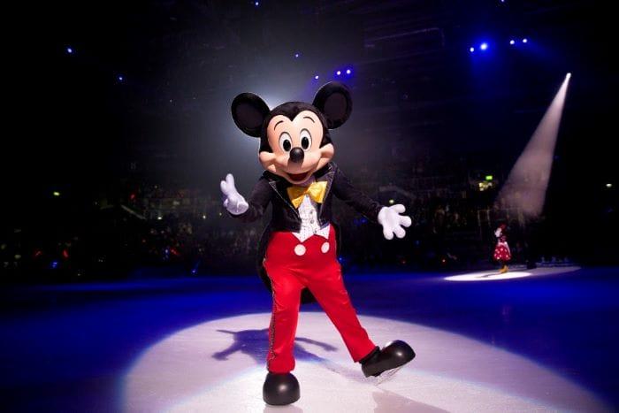 Muñeco Mickey en el espectáculo Disney On Ice - 100 Años de Emoción