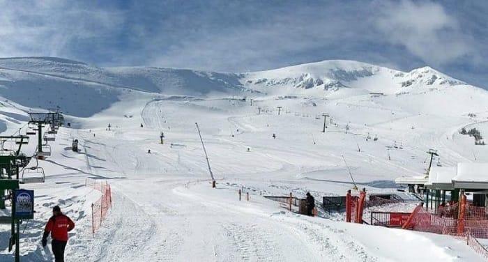 Vista de la pista de nieve de Valdezcaray